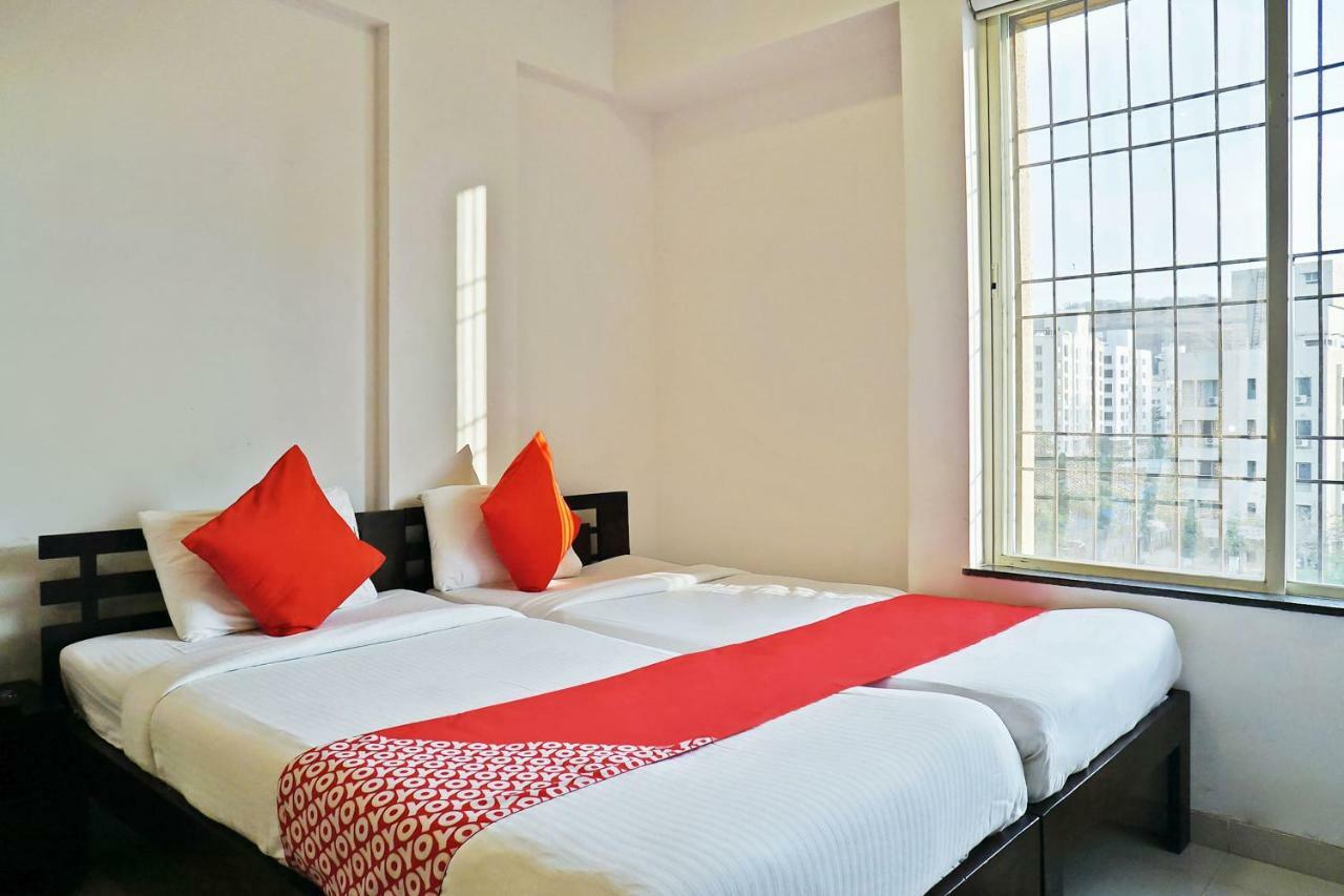 Oyo 12227 Hotel Resonare Baner Pune Exterior foto