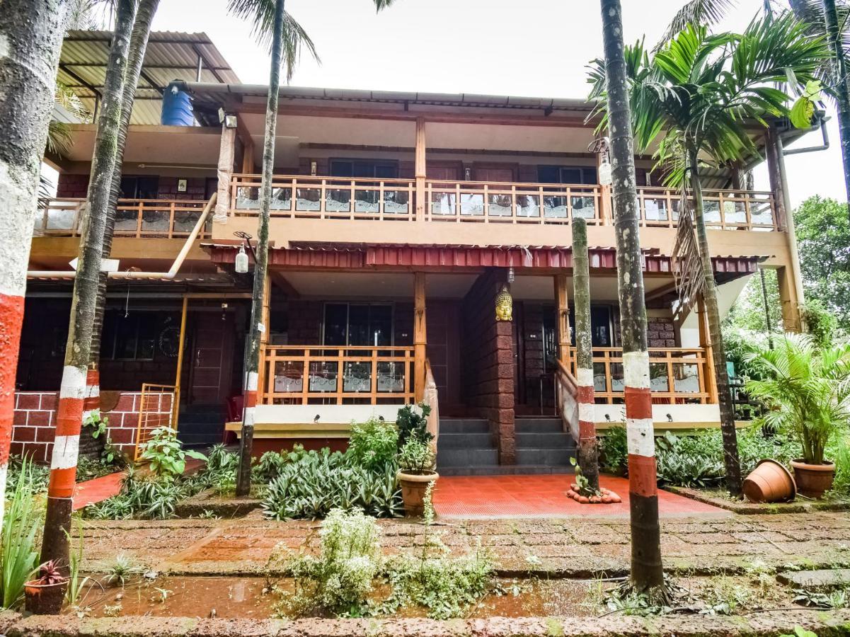Oyo 12227 Hotel Resonare Baner Pune Exterior foto